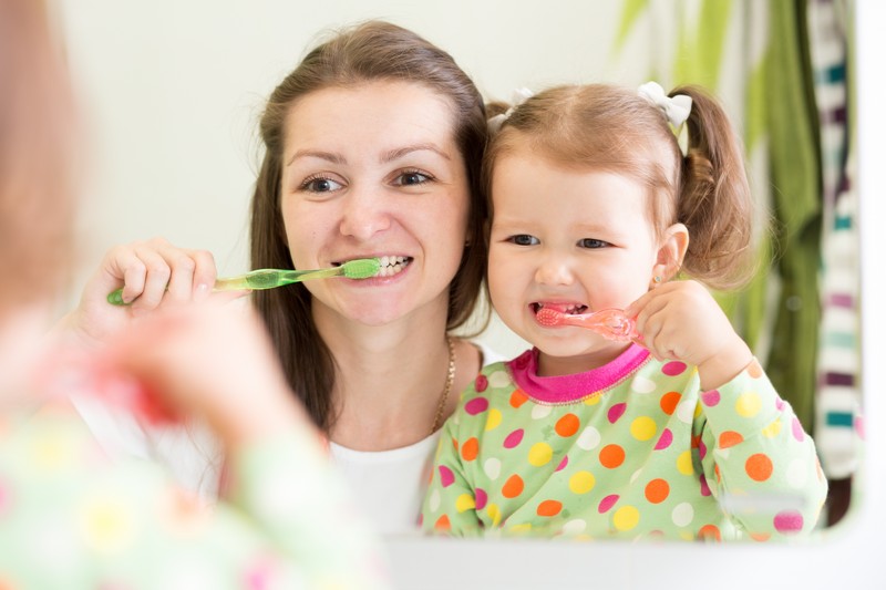 How to Avoid Cavities from This Holiday Season